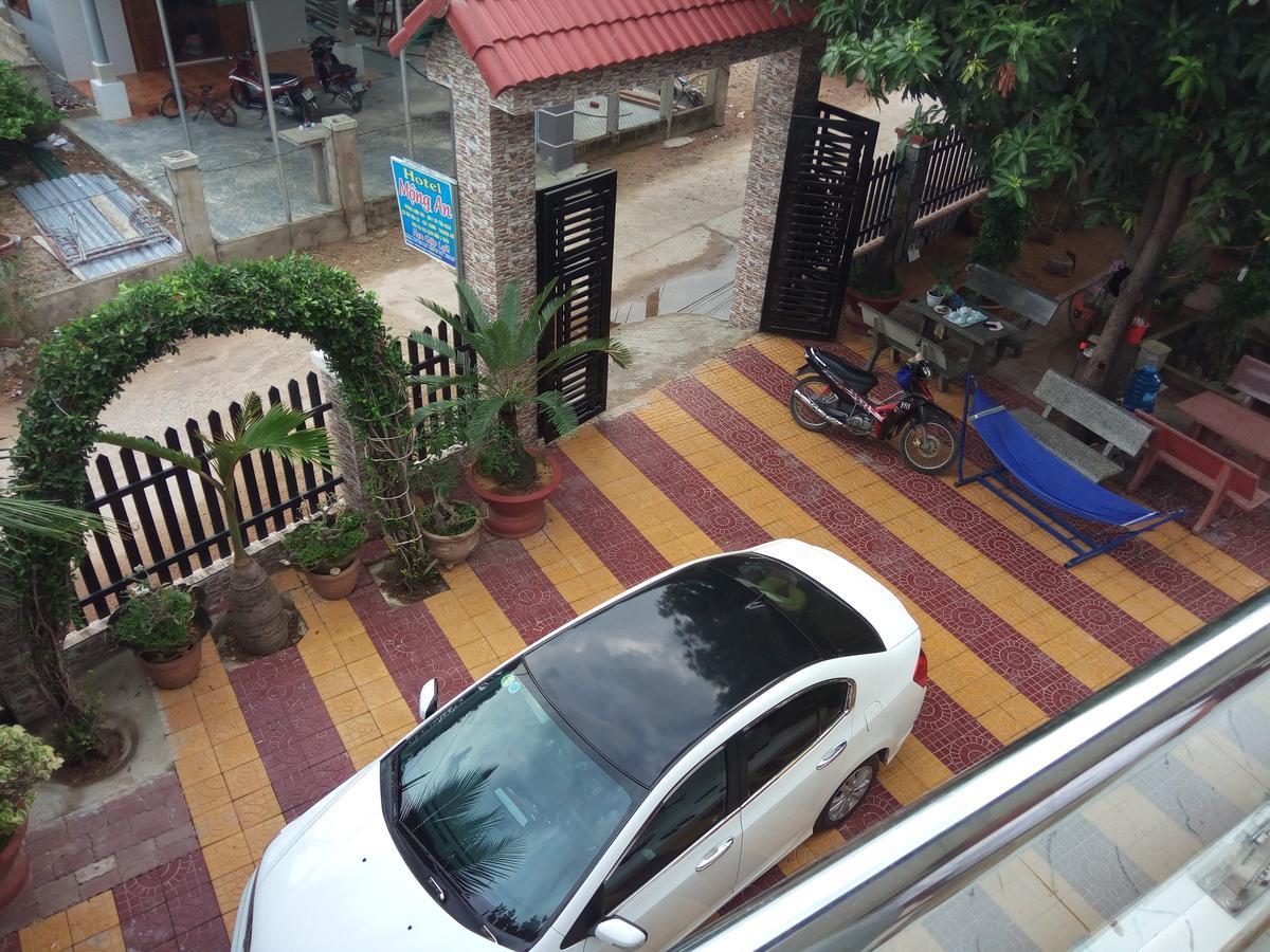 Hotel Khach San Mong An Vinh Hy Exteriér fotografie