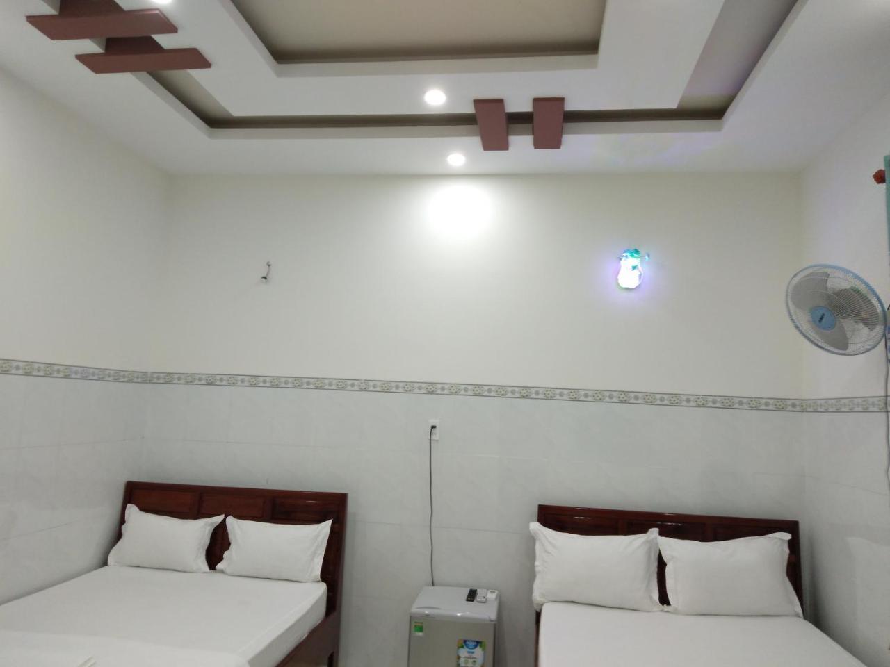 Hotel Khach San Mong An Vinh Hy Exteriér fotografie
